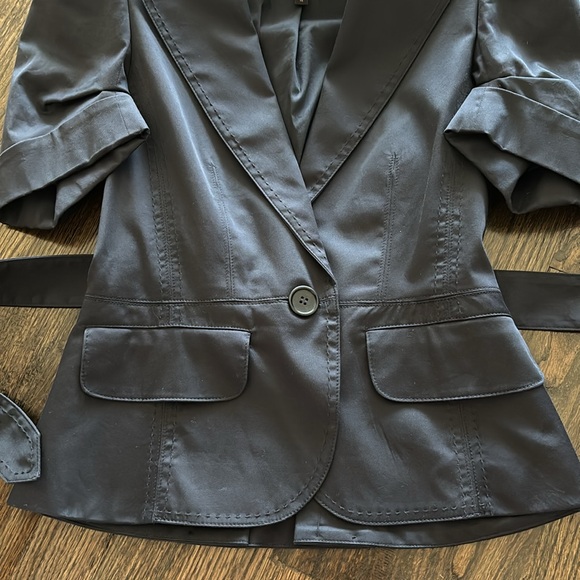 BCBG Max Azria Navy Short Sleeve Belted Blazer - Picture 8 of 10